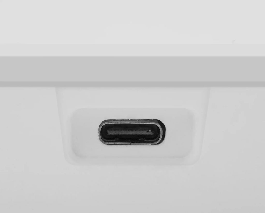 Cellnergy FootCharge charger port